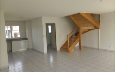 Villa T5 à AUSSONNE (31840)